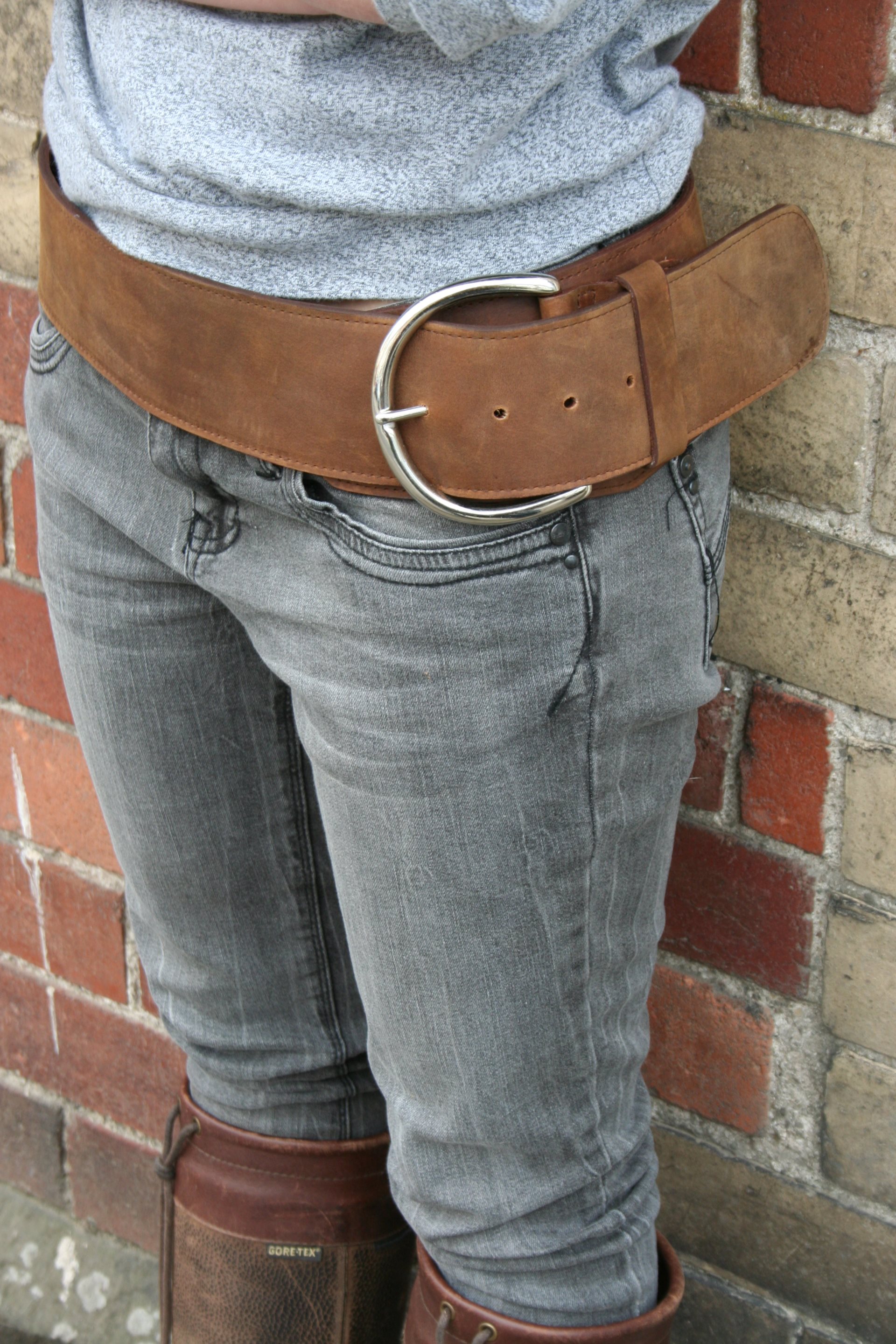 Curved Hip Belt